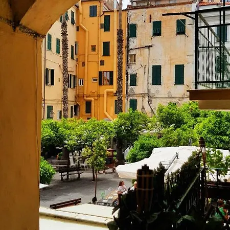 Apartamento In Centro Storico Sanremo